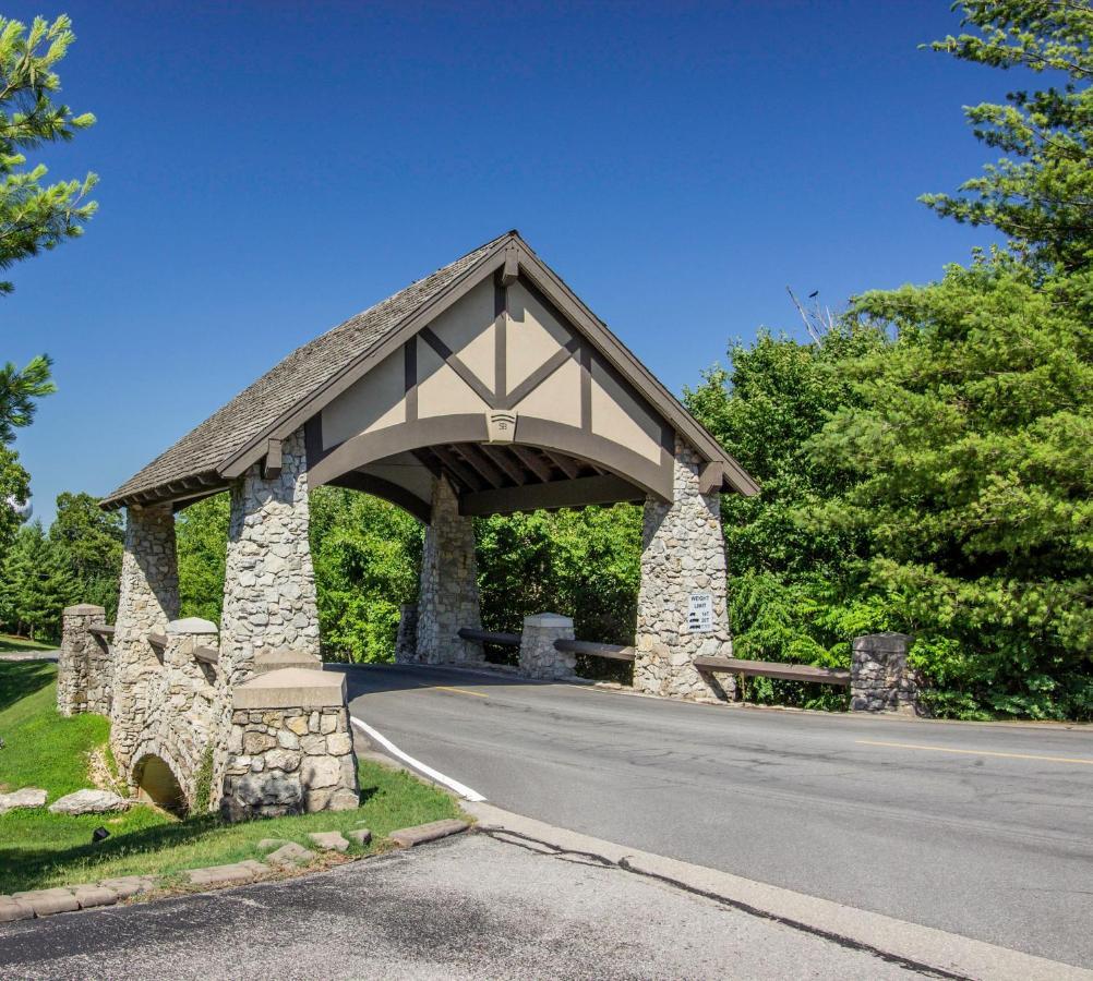 Pools Sleeps 10 Close To 76 Silver Dollar City 0502 브랜슨 외부 사진