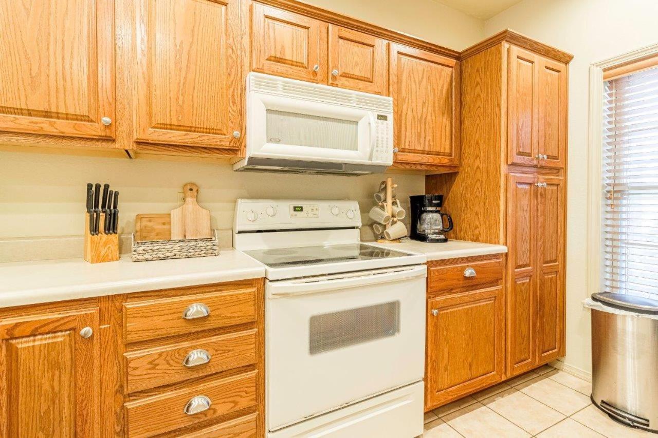 Pools Sleeps 10 Close To 76 Silver Dollar City 0502 브랜슨 외부 사진